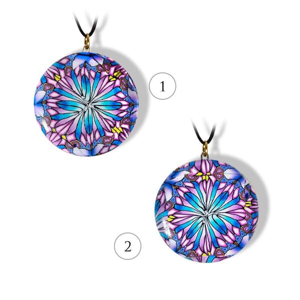 Håndlaget smykke Kaleidoskop, Blå og rosa mønster - 28020740